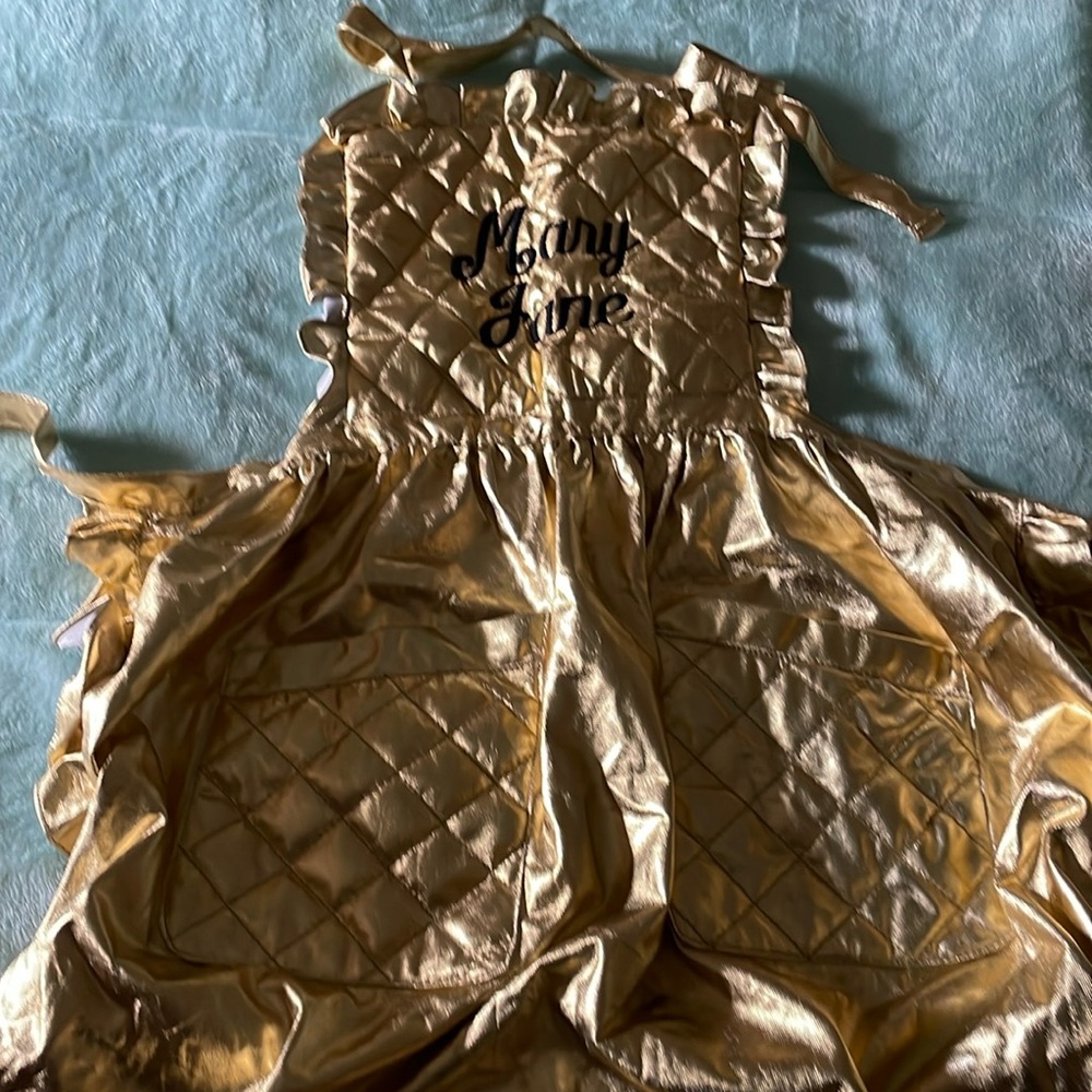 Embroidered Apron “Mary Jane” Gold